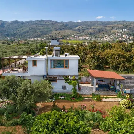 Eliva House Holiday home